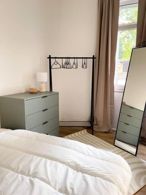 +Stadtruhe+ Niedliche Appartment Mit Garten Luneburg Ngoại thất bức ảnh